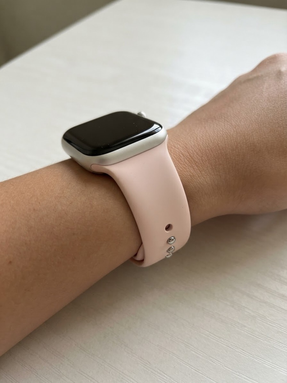Apple Watch with Pink Sport Band Size: 42/44/45mm